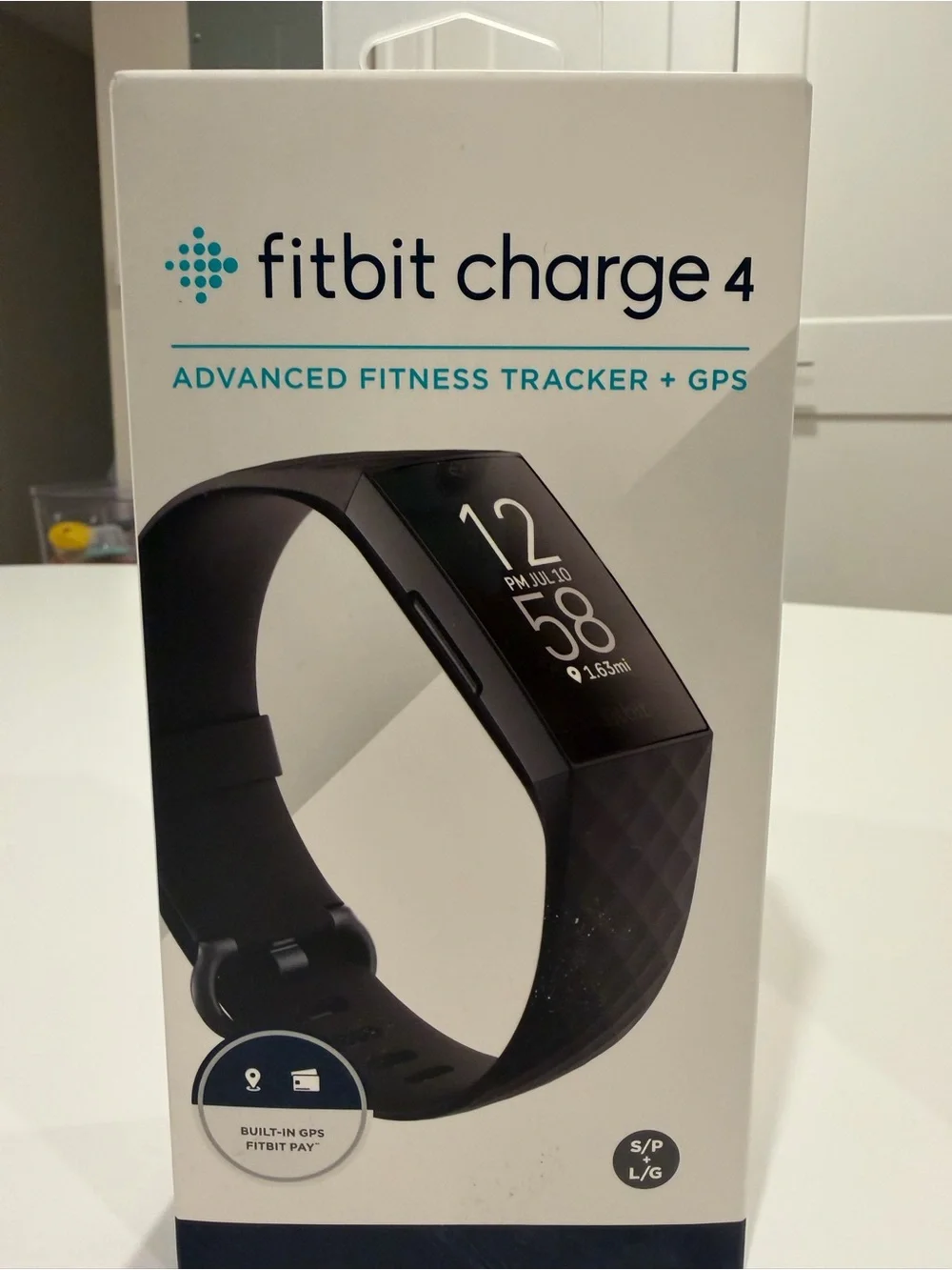 fitbit Charge 4 Fitness Tracker - Black